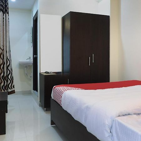 Oyo Way Inn Kondapur  Εξωτερικό φωτογραφία