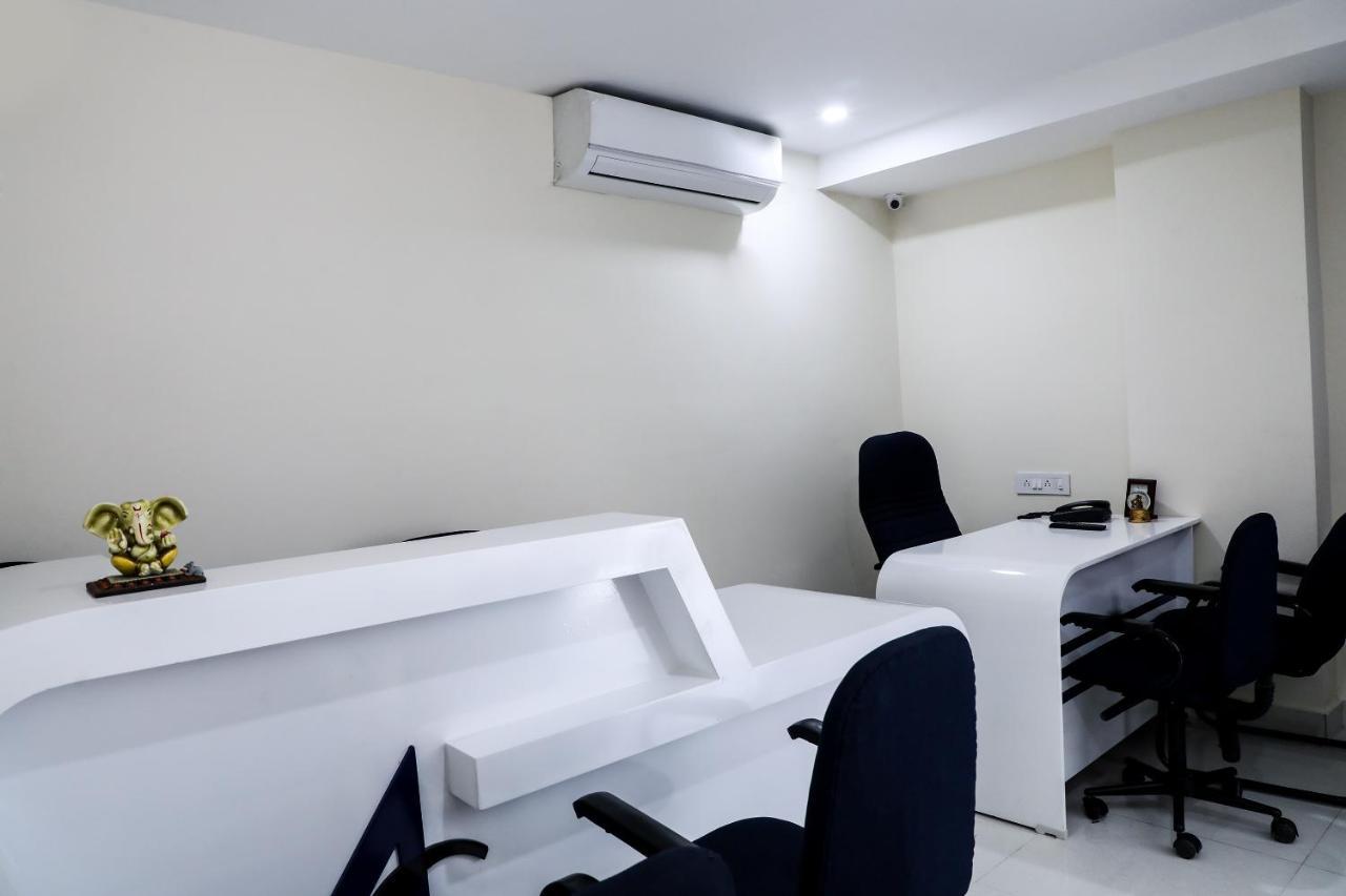 Oyo Way Inn Kondapur  Εξωτερικό φωτογραφία