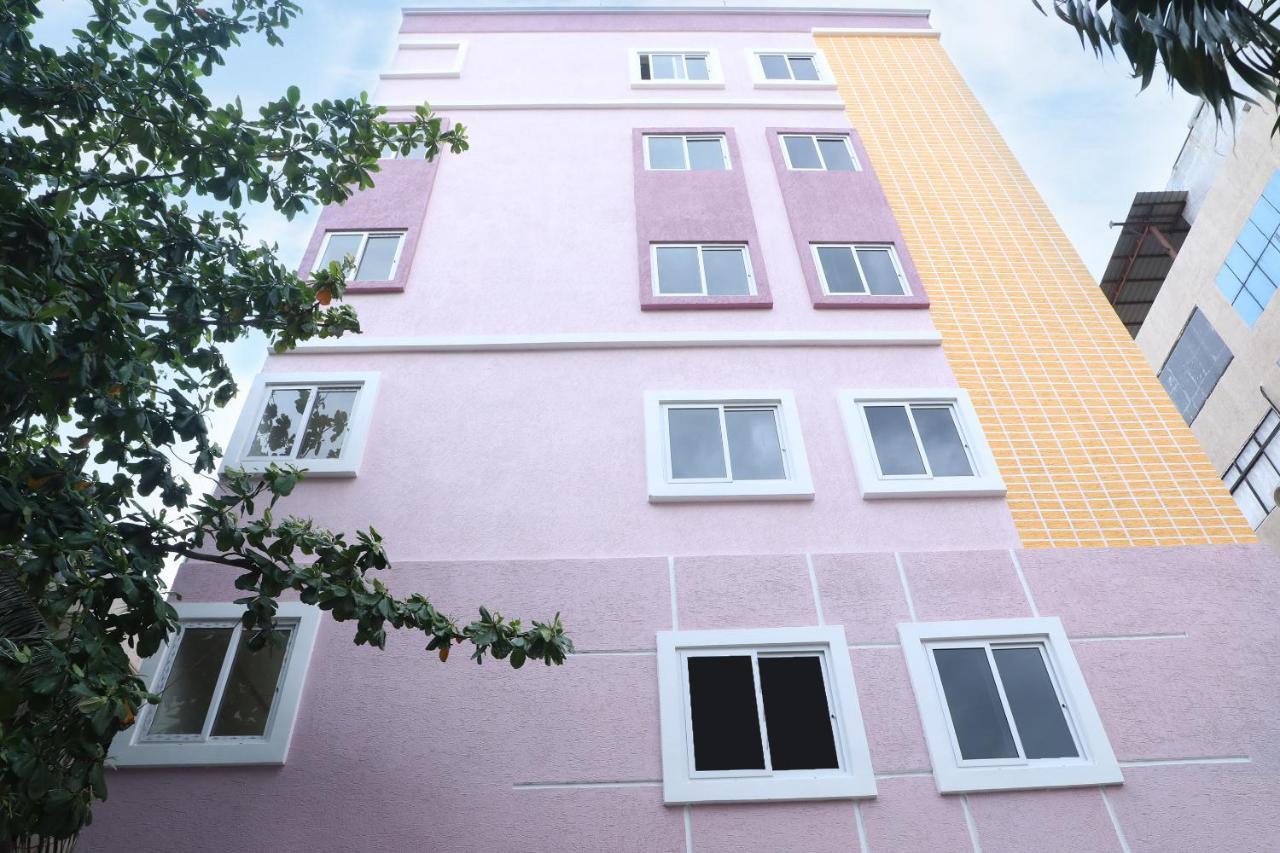 Oyo Way Inn Kondapur  Εξωτερικό φωτογραφία
